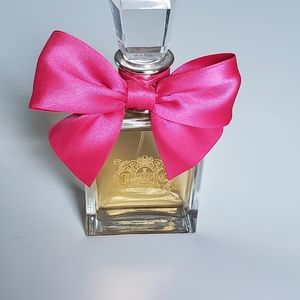 Viva La Juicy Eau De Toilette Spray Perfume 3.4 fl. Oz. 100 ml. Previously used.